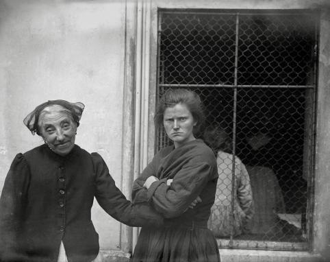 Charles Augustin Lhermitte, vers 1920