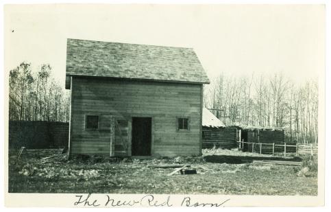 The New Red Barn North America 1904-1929 © collection privée – AMC