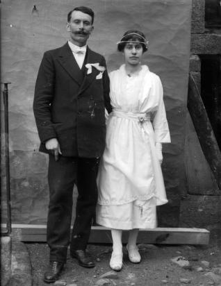 Anonyme Photographies de mariage début du XXe siècle Collection du musée Nicéphore Niépce © musée Nicéphore Niépce