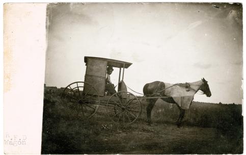 Rural Free Delivery Postal Wagon Dodge Center, Minnesot, USA v.1908 © collection privées - AMC