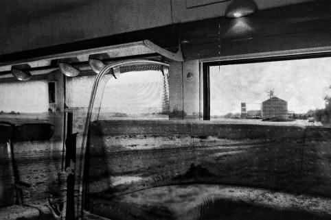 Ce qui nous travaille, « Élan d’errance » - 2024 Résidence-mission mise en oeuvre par Diaphane, pôle photographique en Hauts-de-France, avec la Communauté de communes Plaine d’Estrées et la DRAC Hauts-de-France. © Marielsa Niels